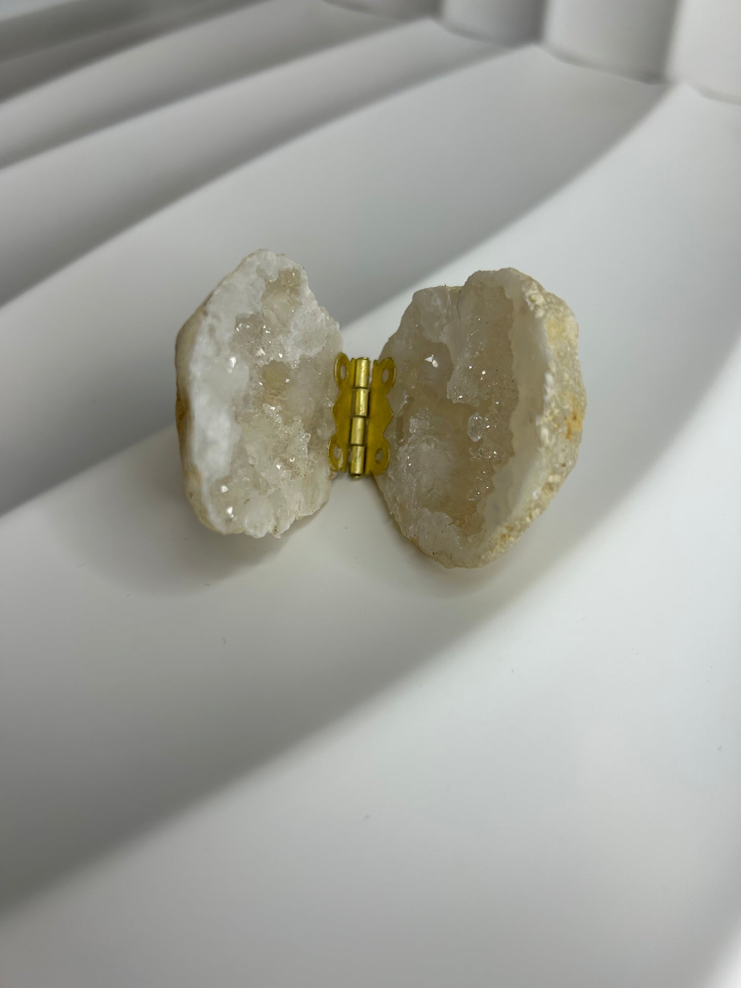 Quartz Geode Ring Holder